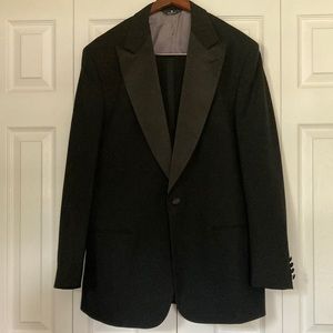 Perry Ellis tux